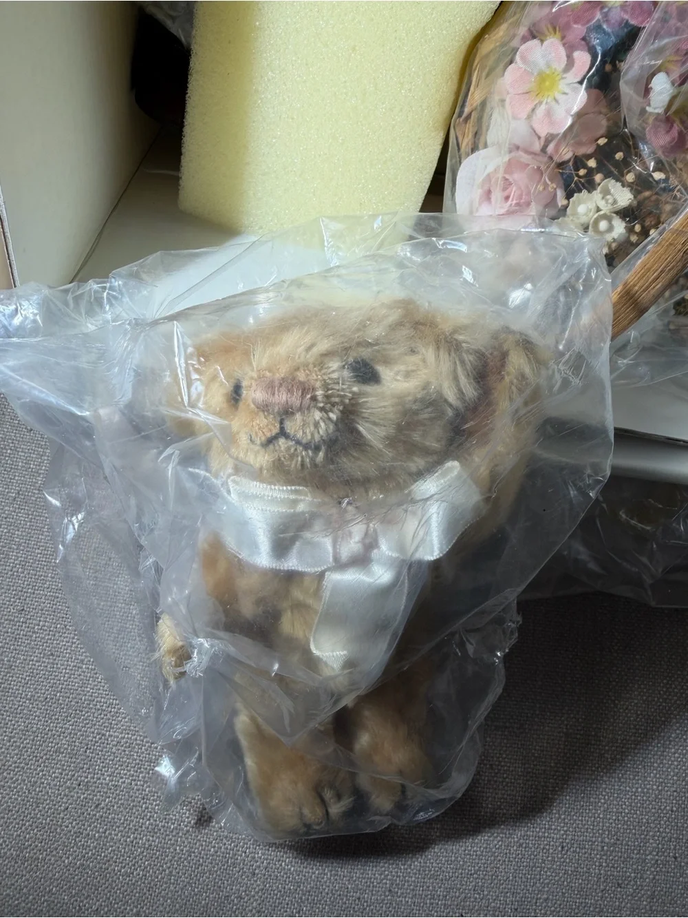 MINT VICTORIAN CHILDREN HAND CRAFTED 'GOLDIE'1989 DOLL BY JAN HAGARA 21